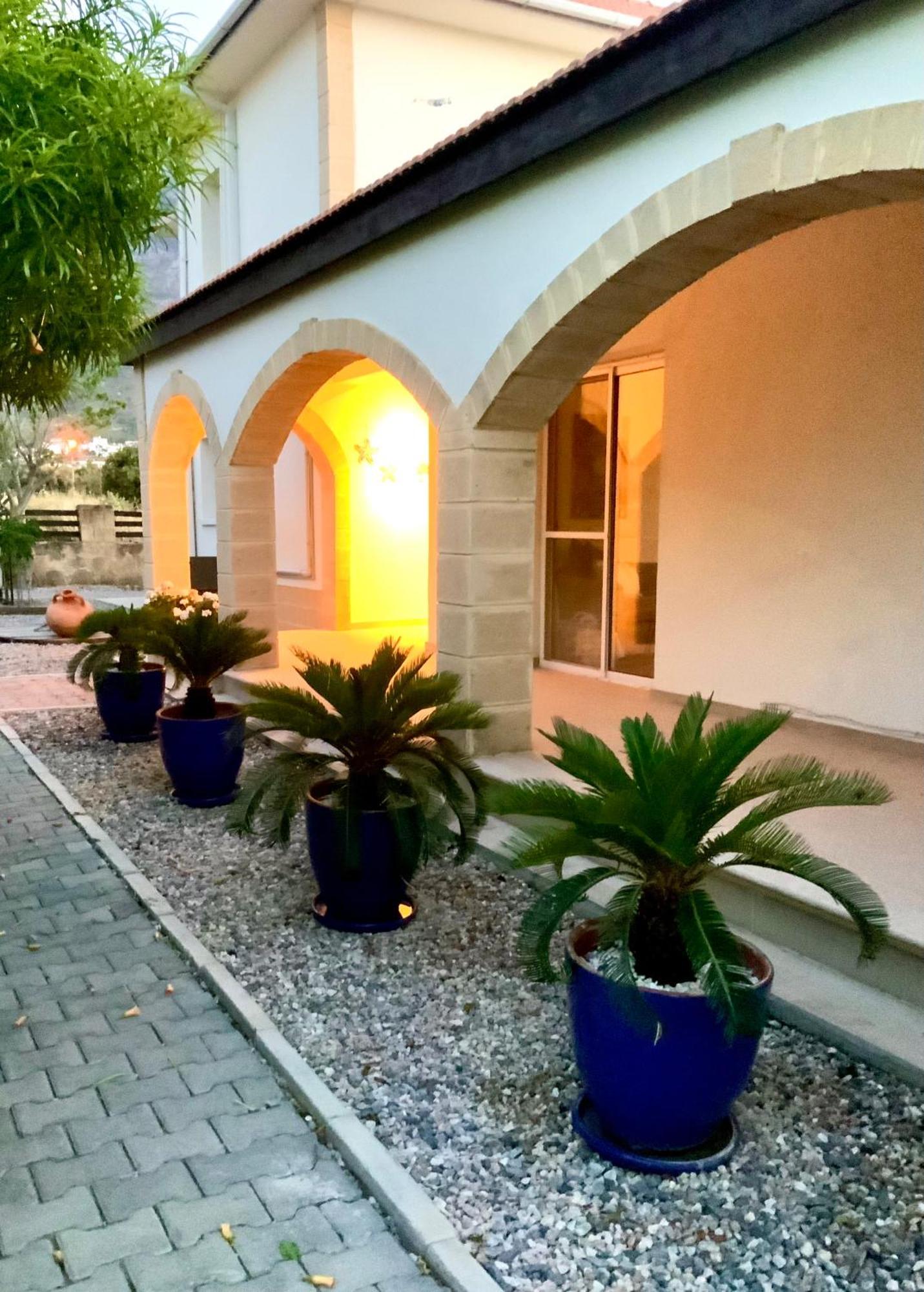 Villa Casa Santos Kyrenia Kyrenia  Exterior foto
